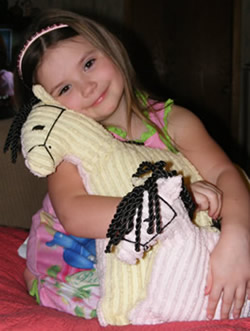 Mommy and baby pony pillow set